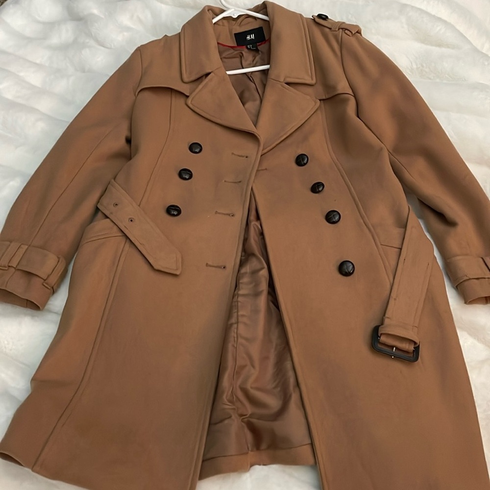 H & M Pea Coat Tan Size 8